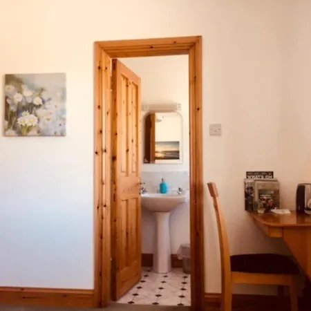 Errisbeg Bed + Breakfast