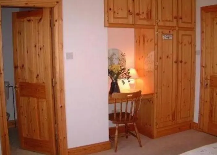 Errisbeg Bed + Breakfast Bed & Breakfast *